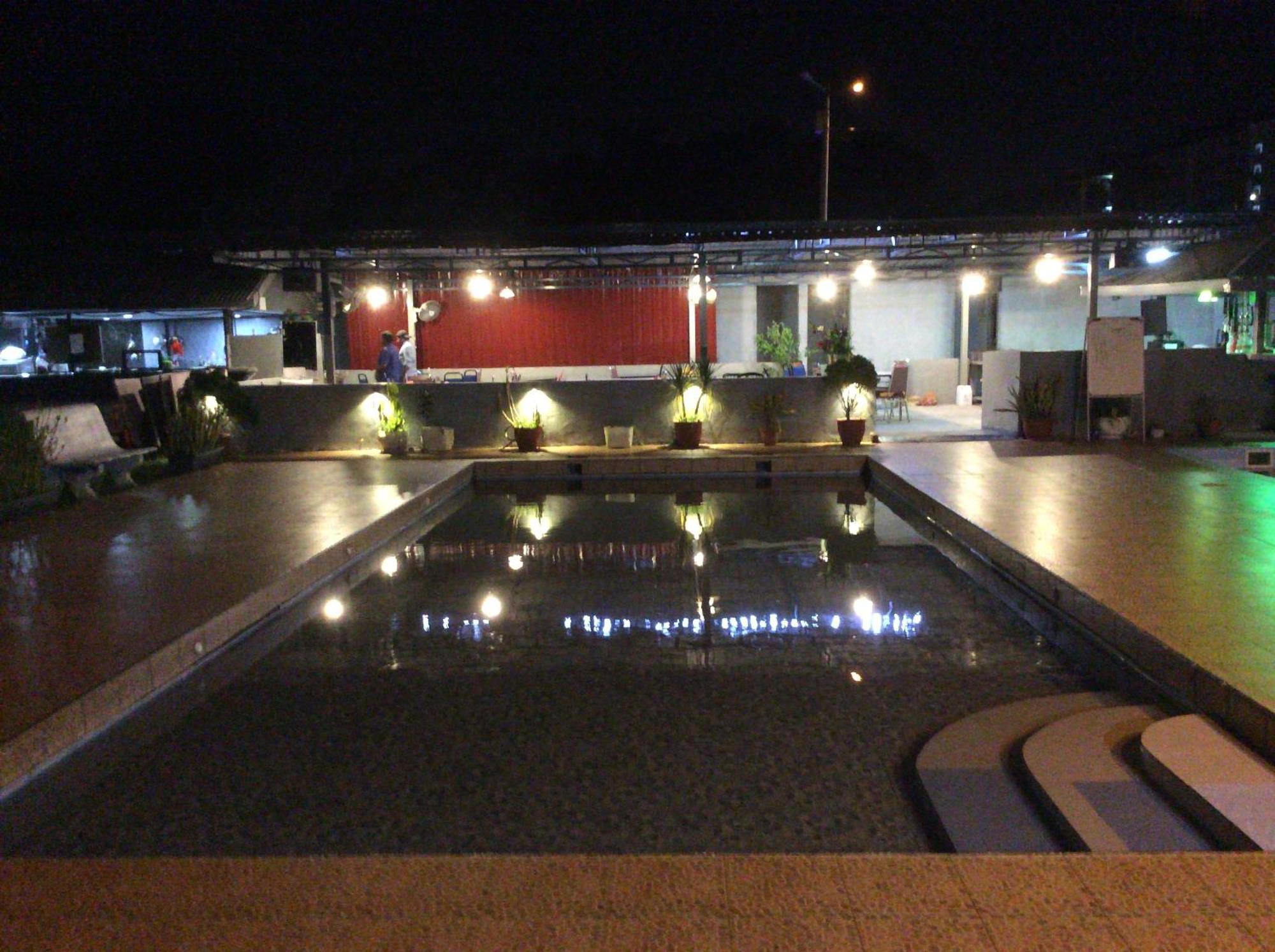 Green Town Hotel And Resort Port Dickson Buitenkant foto